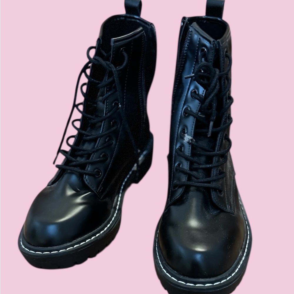 ICHIGO Women’s Combat Boots Size 9 Black Zip Up Lace White Stitch new no tags